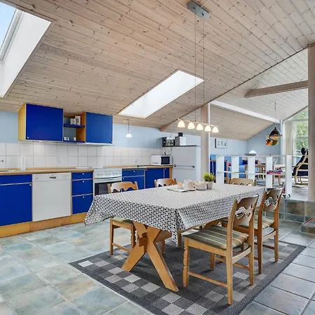 Hébergement de vacances Belle Maison À Gørlev Avec Sauna Gorlev