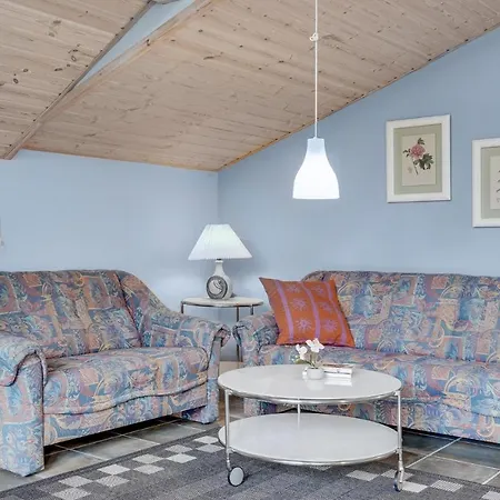 Pet Friendly In Gorlev With Kitchen