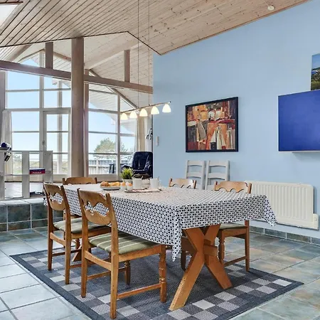 Hébergement de vacances Belle Maison À Gørlev Avec Sauna Gorlev